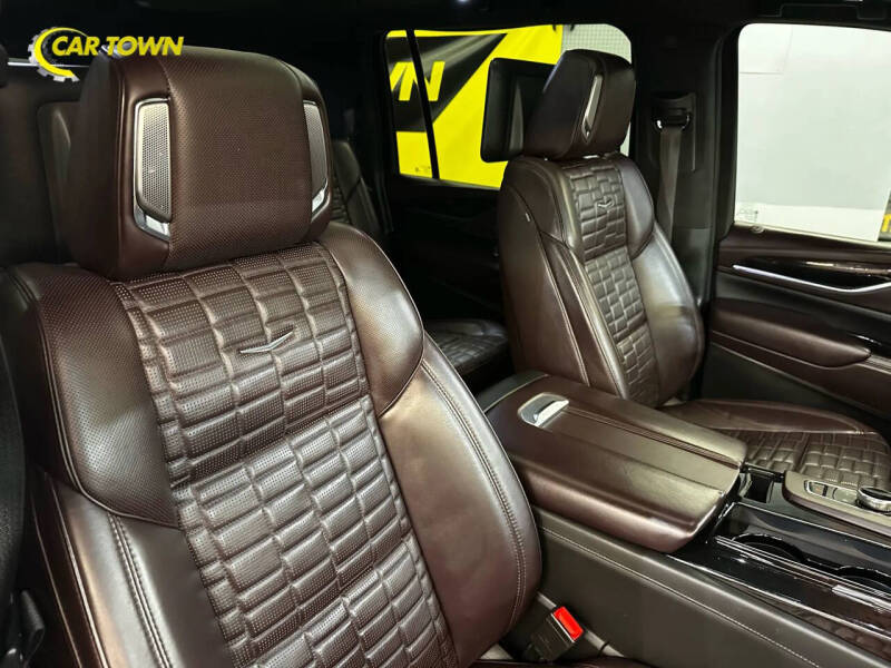 2022 Cadillac Escalade ESV Premium Luxury Platinum