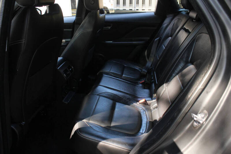 2017 Jaguar F-PACE S