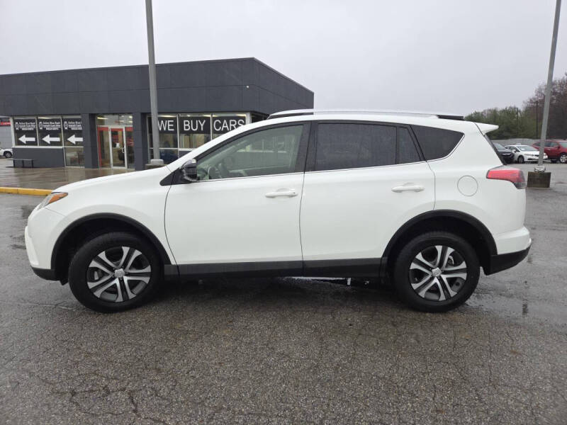 2016 Toyota RAV4 LE