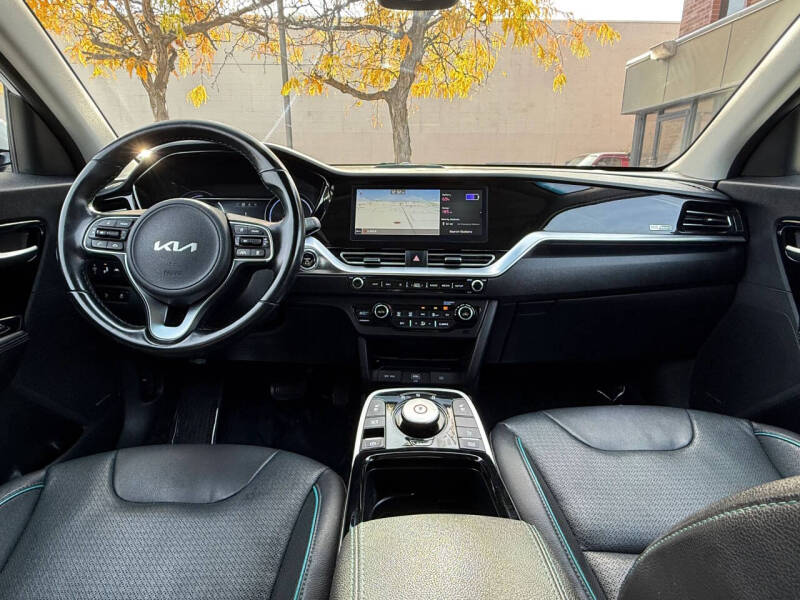 2022 Kia Niro EV EX Premium