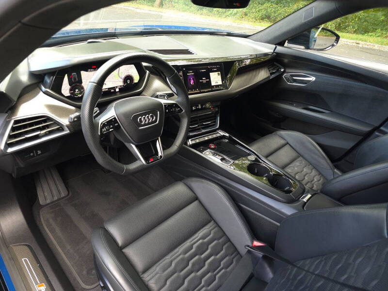 2022 Audi RS e-tron GT quattro