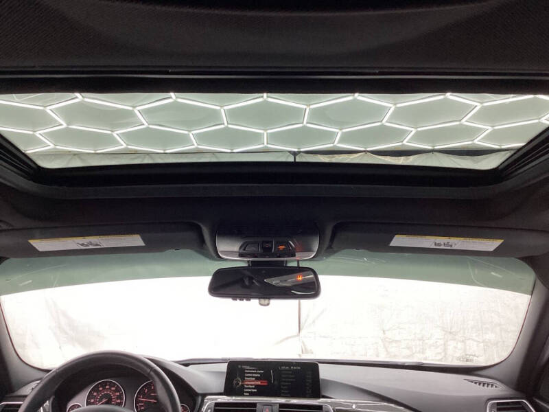 2016 BMW 3 Series 328i