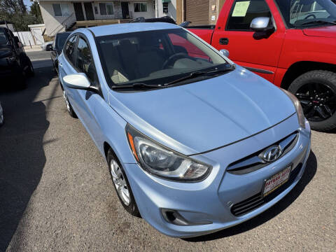 2013 Hyundai Accent GLS