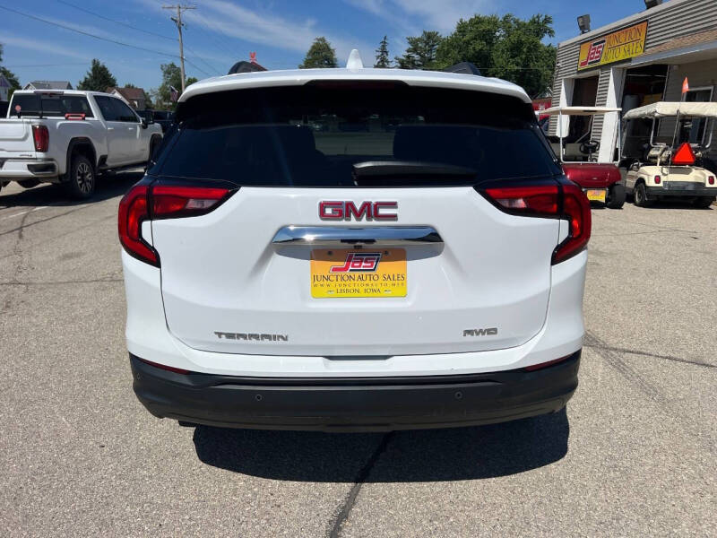 2021 GMC Terrain SLE