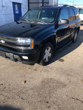 2003 Chevrolet TrailBlazer for sale at Square Business Automotive in Milwaukee WI
