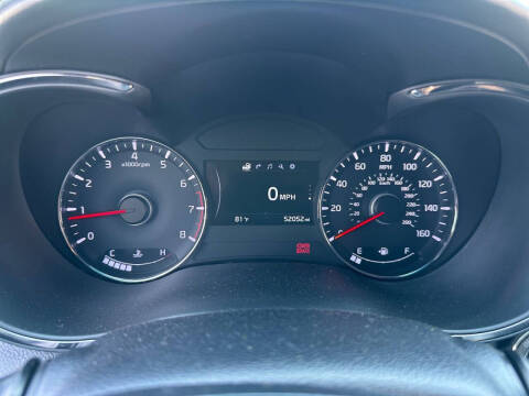 2017 Kia Forte5 SX