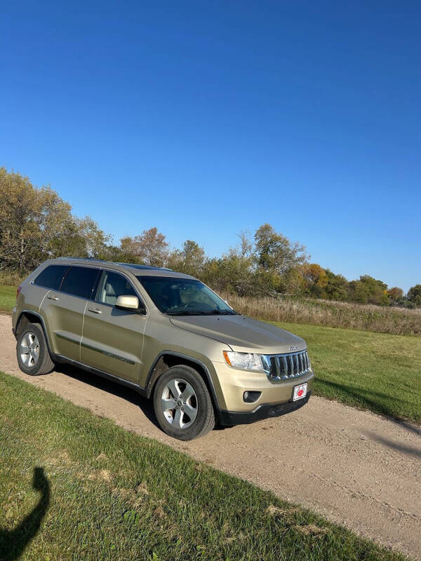2011 Jeep Grand Cherokee Laredo