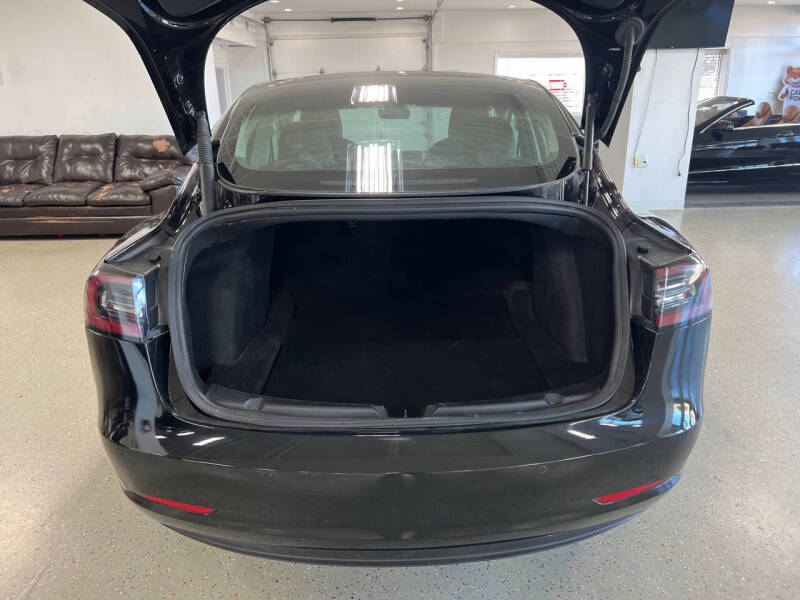 2022 Tesla Model 3 Base photo 24