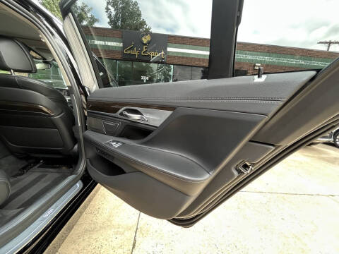 2022 BMW 7 Series 740i