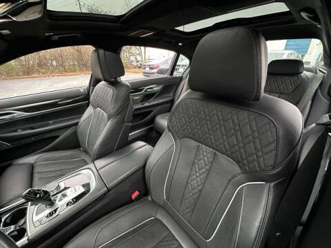 2020 BMW 7 Series 740i