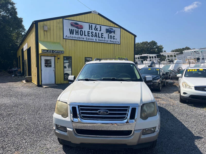 2009 Ford Explorer Eddie Bauer photo 2