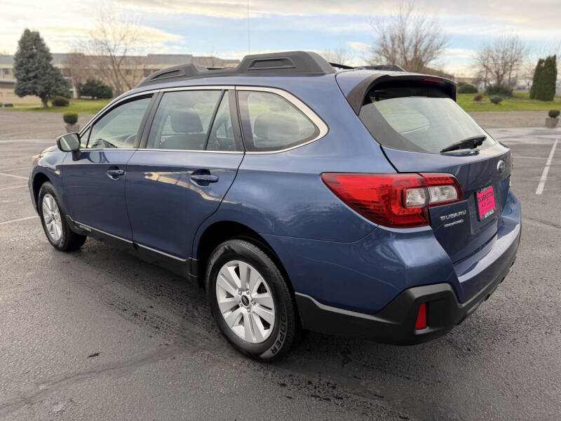 2019 Subaru Outback 2.5i