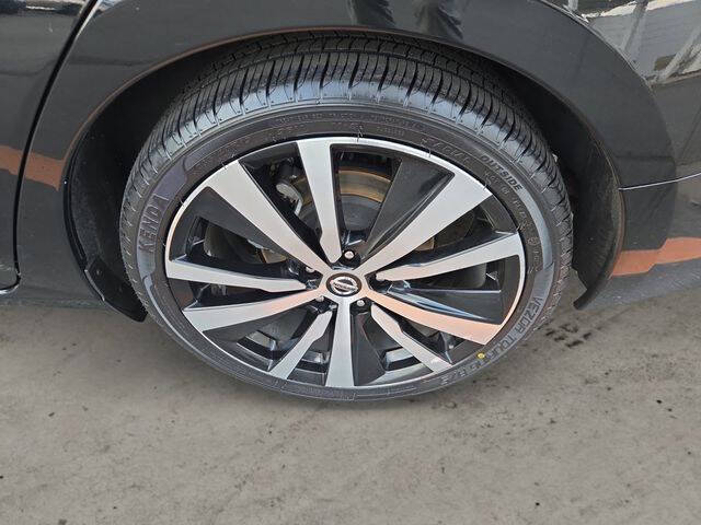 2022 Nissan Altima 2.5 SR