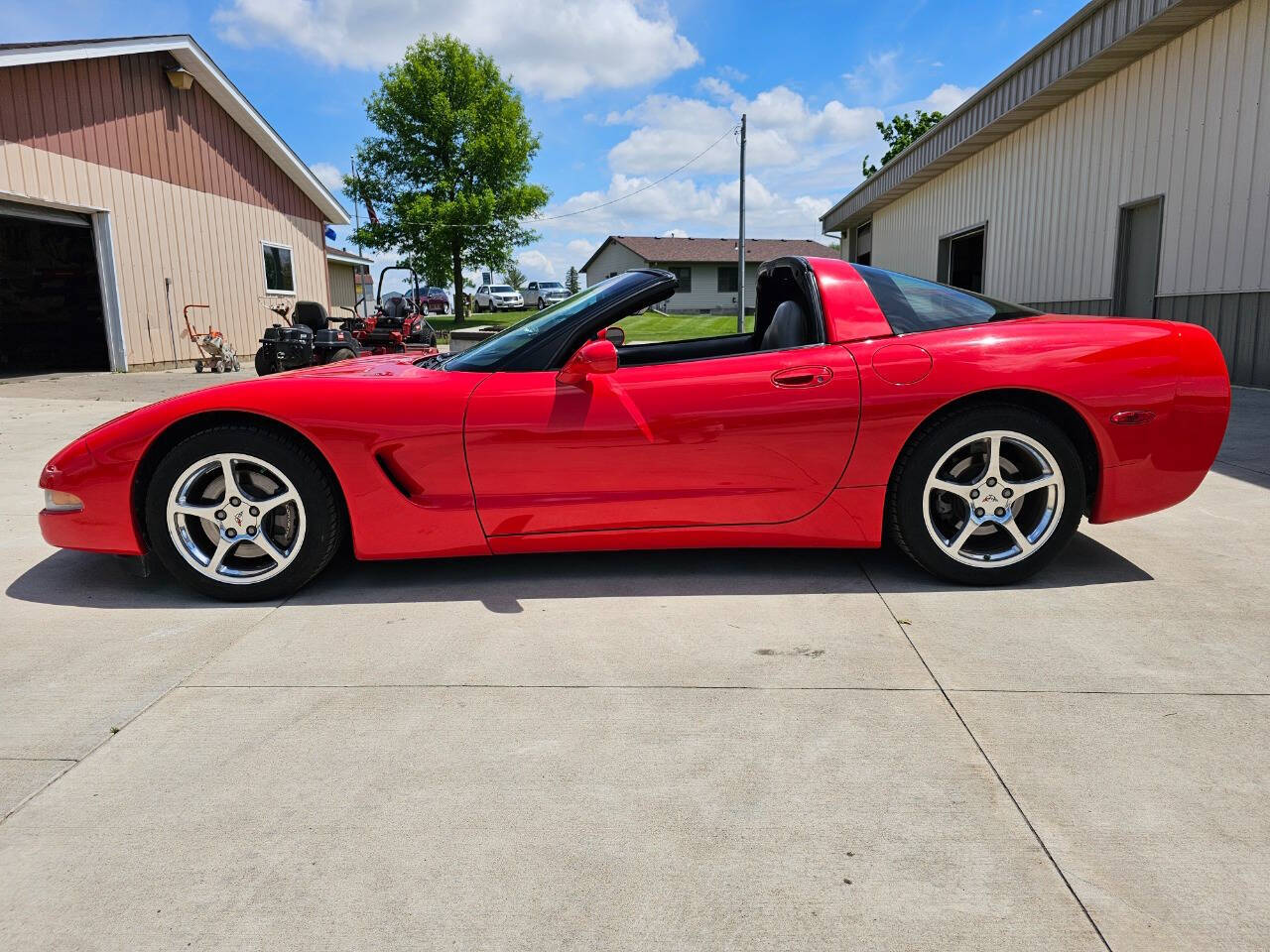 2001 Chevrolet Corvette 239