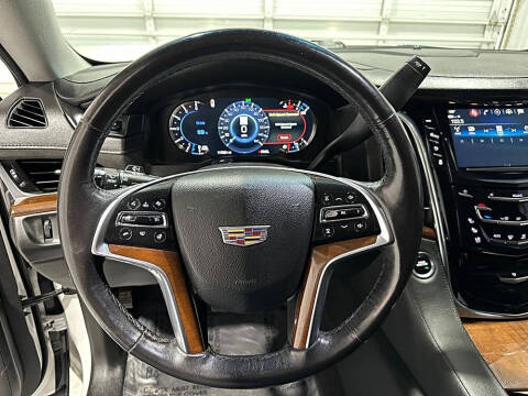 2020 Cadillac Escalade Luxury