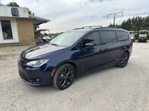 2019 Chrysler Pacifica Touring Plus