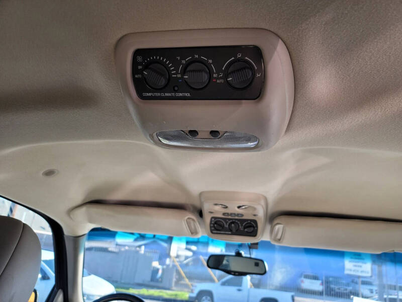 2001 Chevrolet Suburban