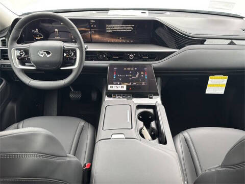 2026 Infiniti QX80 Pure