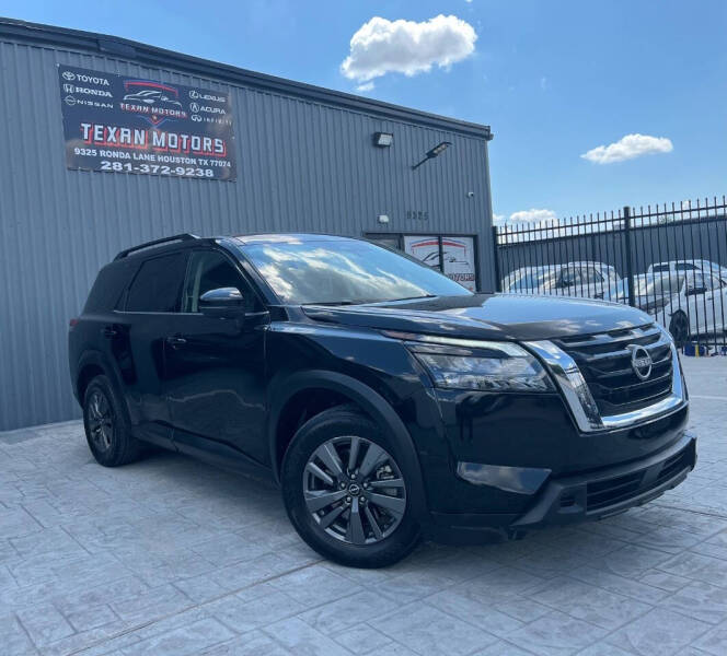 2024 Nissan Pathfinder SV