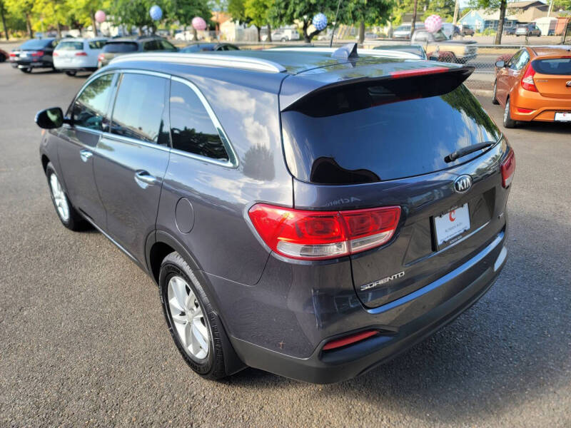 2017 Kia Sorento