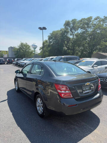 2019 Chevrolet Sonic LT Auto