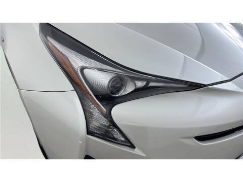 2017 Toyota Prius Three