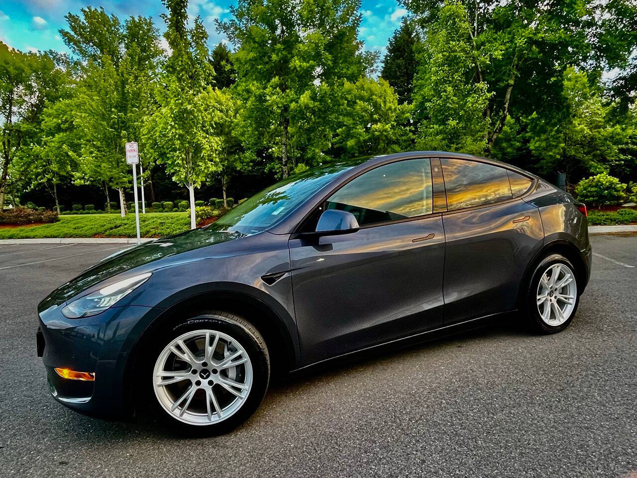 2020 Tesla Model Y for sale at MISHA MASTER MOTORZ LLC in Portland, OR