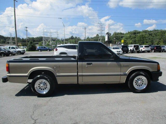 1987 Mazda B-Series B2000 LX