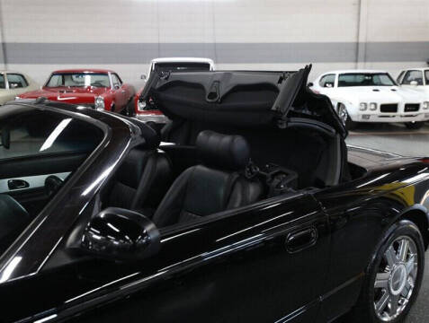 2004 Ford Thunderbird Deluxe
