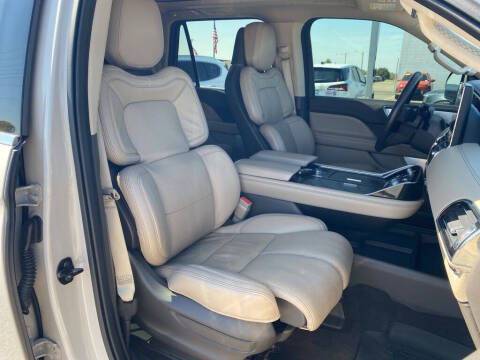2023 Lincoln Navigator L Reserve