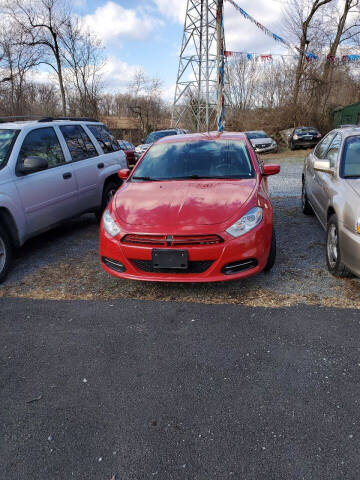 2013 Dodge Dart for sale at FIVE FRIENDS AUTO in Wilmington DE
