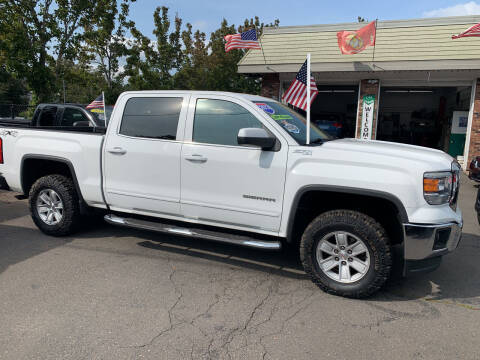2014 GMC Sierra 1500 for sale at CAR CORNER RETAIL SALES in Manchester CT