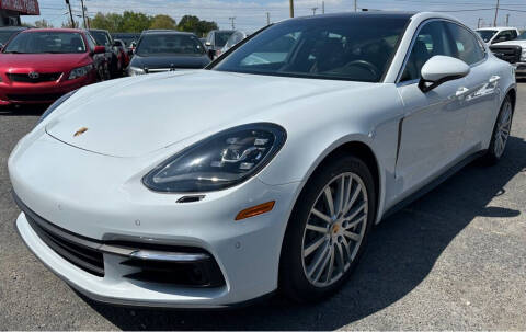 2017 Porsche Panamera