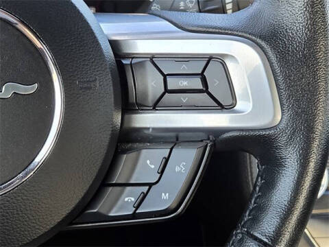 2022 Ford Mustang EcoBoost