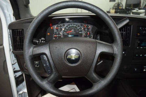 2024 Chevrolet Express 2500