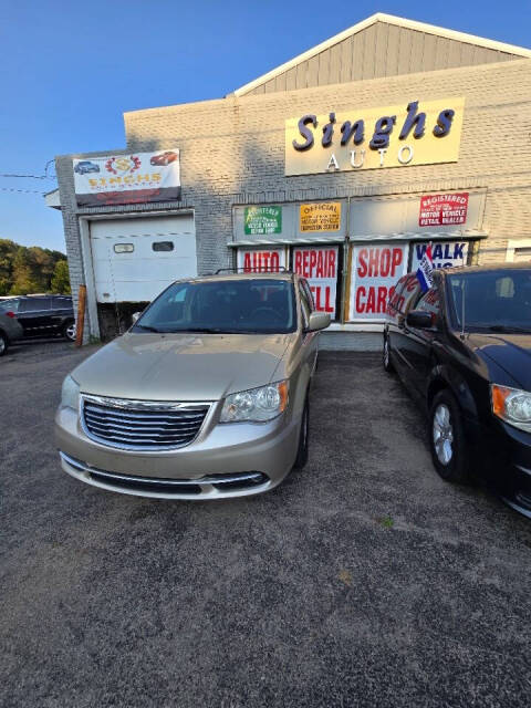 2011 Chrysler Town and Country for sale at SINGH'S AUTOGROUP LLC in Nelliston, NY