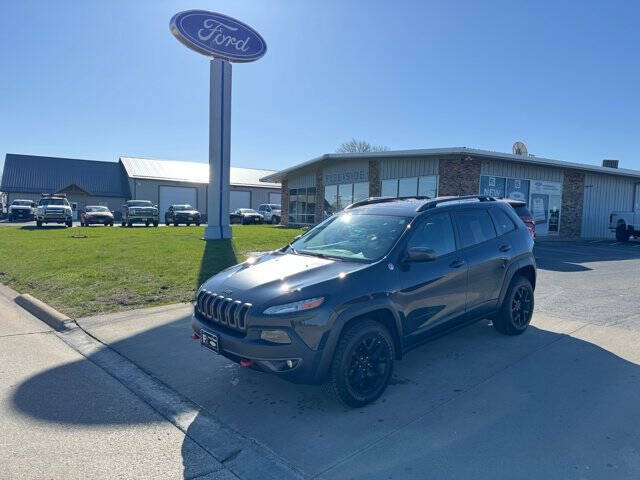 2017 Jeep Cherokee Trailhawk