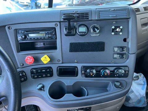 2015 Freightliner Cascadia