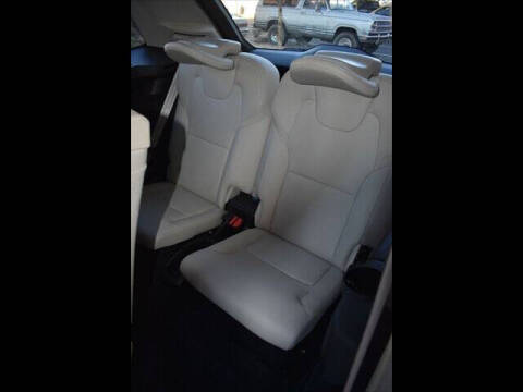 2018 Volvo XC90 T6 Momentum