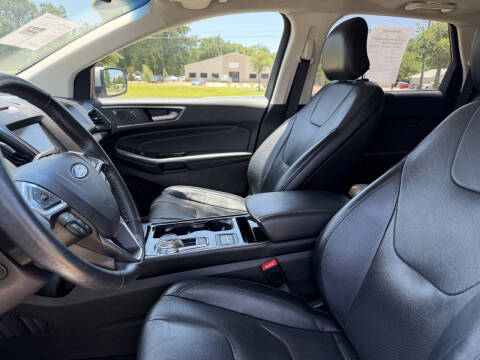 2019 Ford Edge Titanium