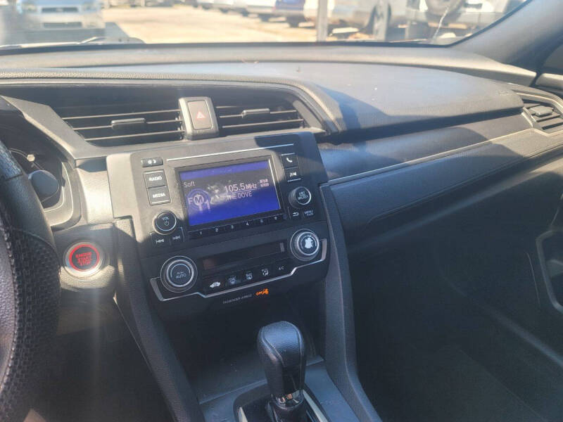 2017 Honda Civic LX-P