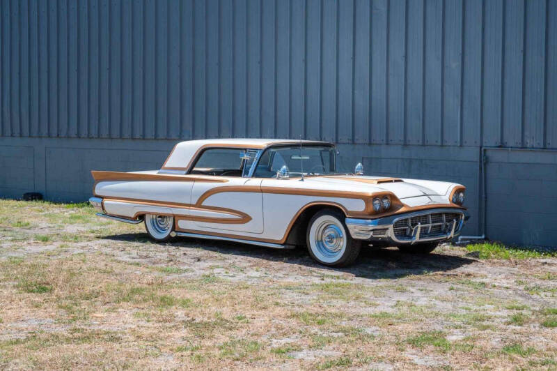 1960 Ford Thunderbird