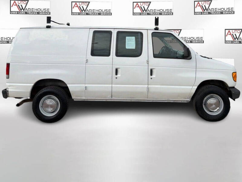 2005 Ford E-Series E-350 SD