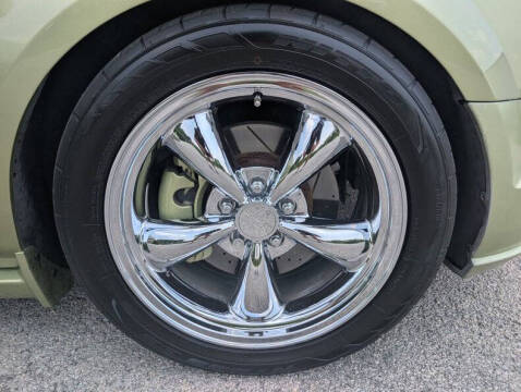 2005 Ford Mustang