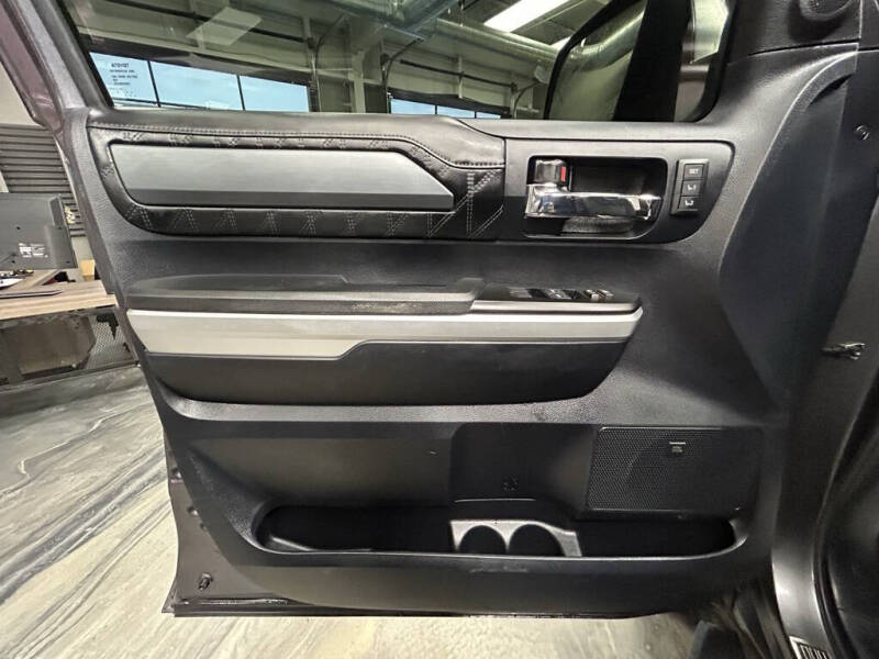 2015 Toyota Tundra Platinum