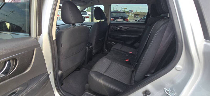2017 Nissan Rogue S