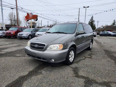 2005 Kia Sedona for sale at Leavitt Auto Sales and Used Car City in Everett WA