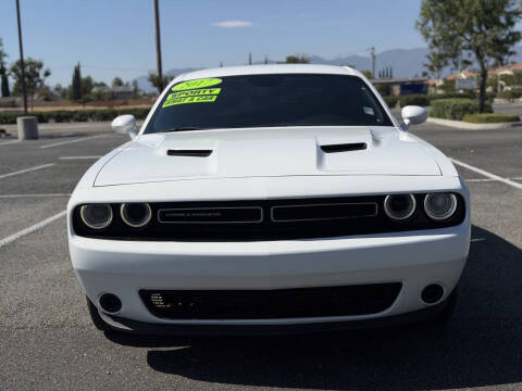2017 Dodge Challenger SXT