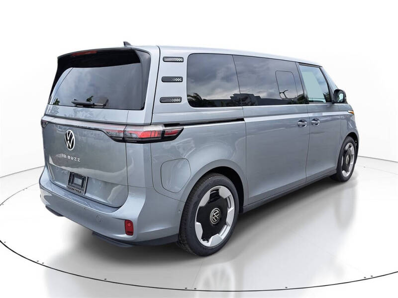 2025 Volkswagen ID. Buzz Pro S