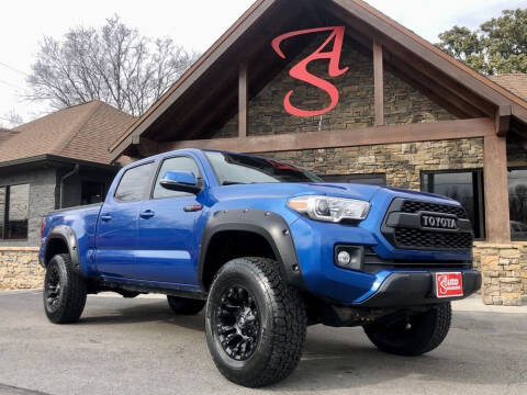 2017 Toyota Tacoma for sale at Auto Solutions in Maryville TN